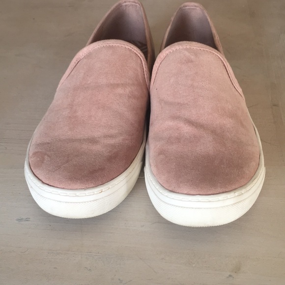 Blush pink slip ons by Dolce Vita SOLD - Picture 4 of 4
